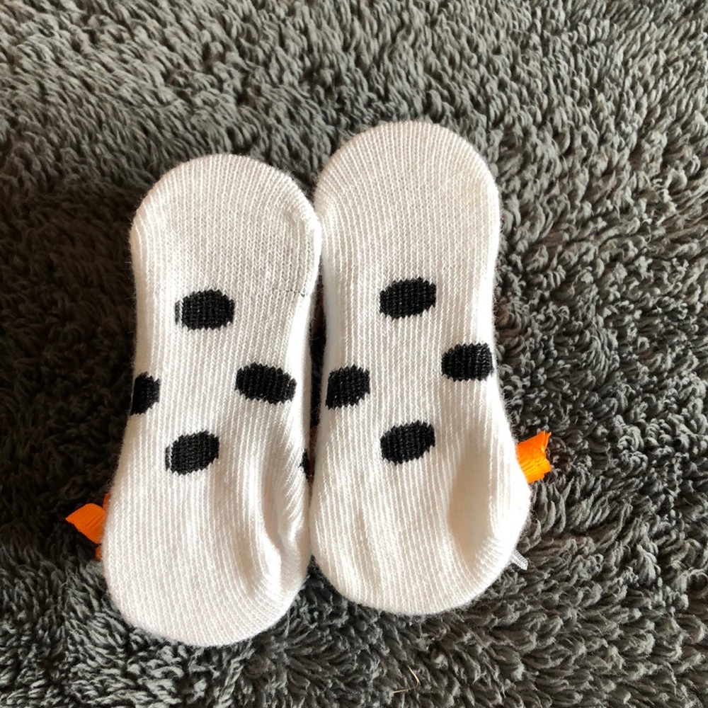 Infant booties - Picture 4 of 7